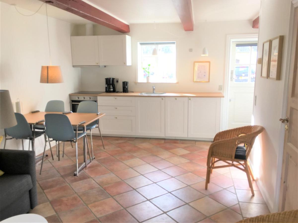 Ferielejlighed Pa Rodkaergard Apartment Кертеминде Екстериор снимка